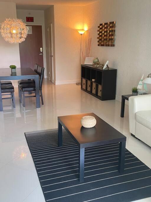 Sian 3G Apartamento Hollywood Exterior foto